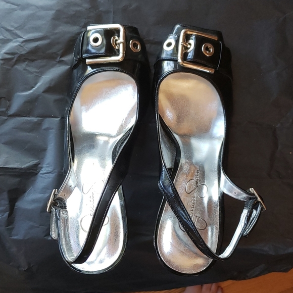 Open toe Jessica Simpson heels with buckle - Picture 6 of 6